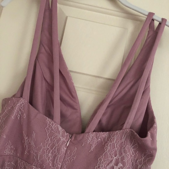 Lulus 💜 ♥️ Date Night! Party/Cocktail 🍷 Dress - Picture 4 of 15